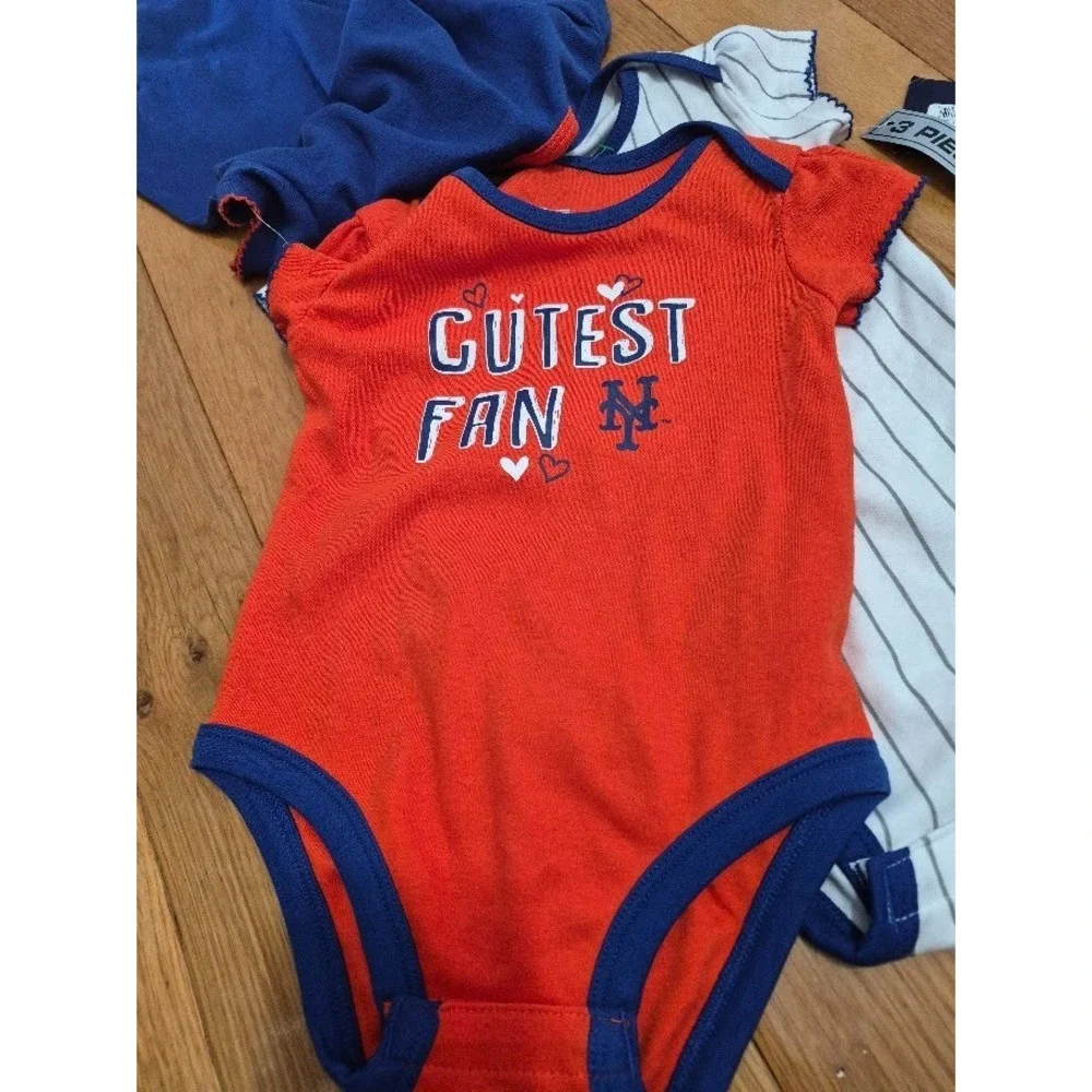 New York Mets MLB Genuine Lot Of 3 Infant One Piece Bodysuits 18M NEW